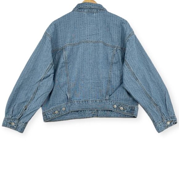 ~Levi's Women's 90's Trucker Jacket NWT M - Picture 2 of 7